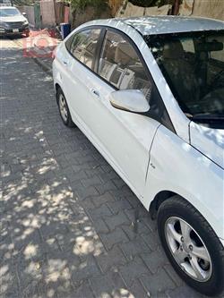 هیوندای ئەکسنت